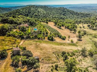 house 13 Rooms for sale on LA BASTIDE DES JOURDANS (84240)