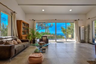 house 10 Rooms for sale on CHATEAUNEUF DU PAPE (84230)