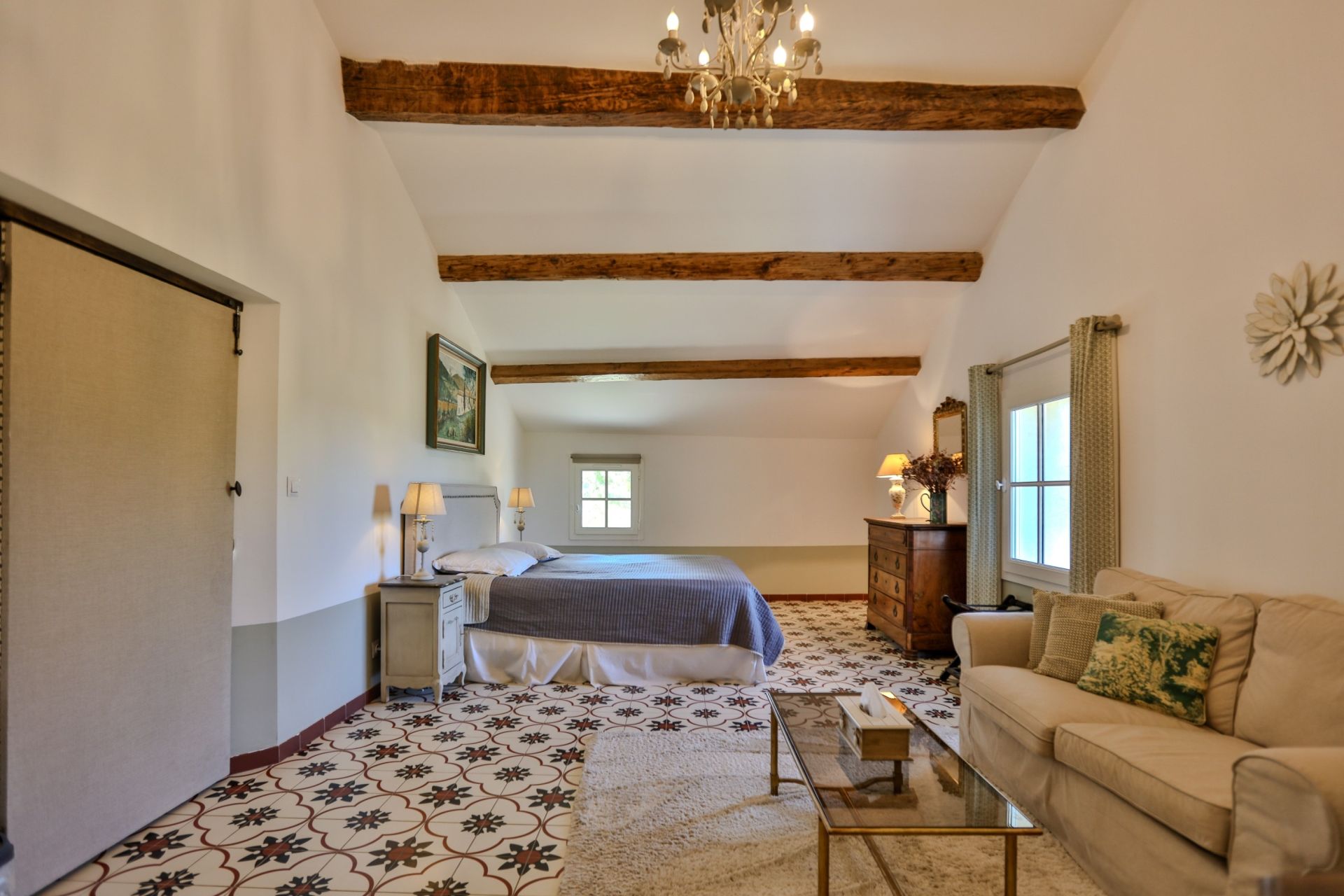 house 14 Rooms for sale on ST DIDIER (84210)