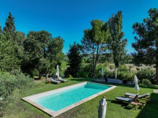 house 14 Rooms for sale on ST DIDIER (84210)