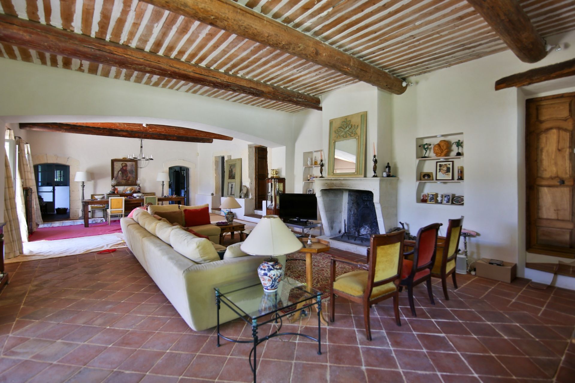 maison 10 Pièces en vente sur MENERBES (84560)
