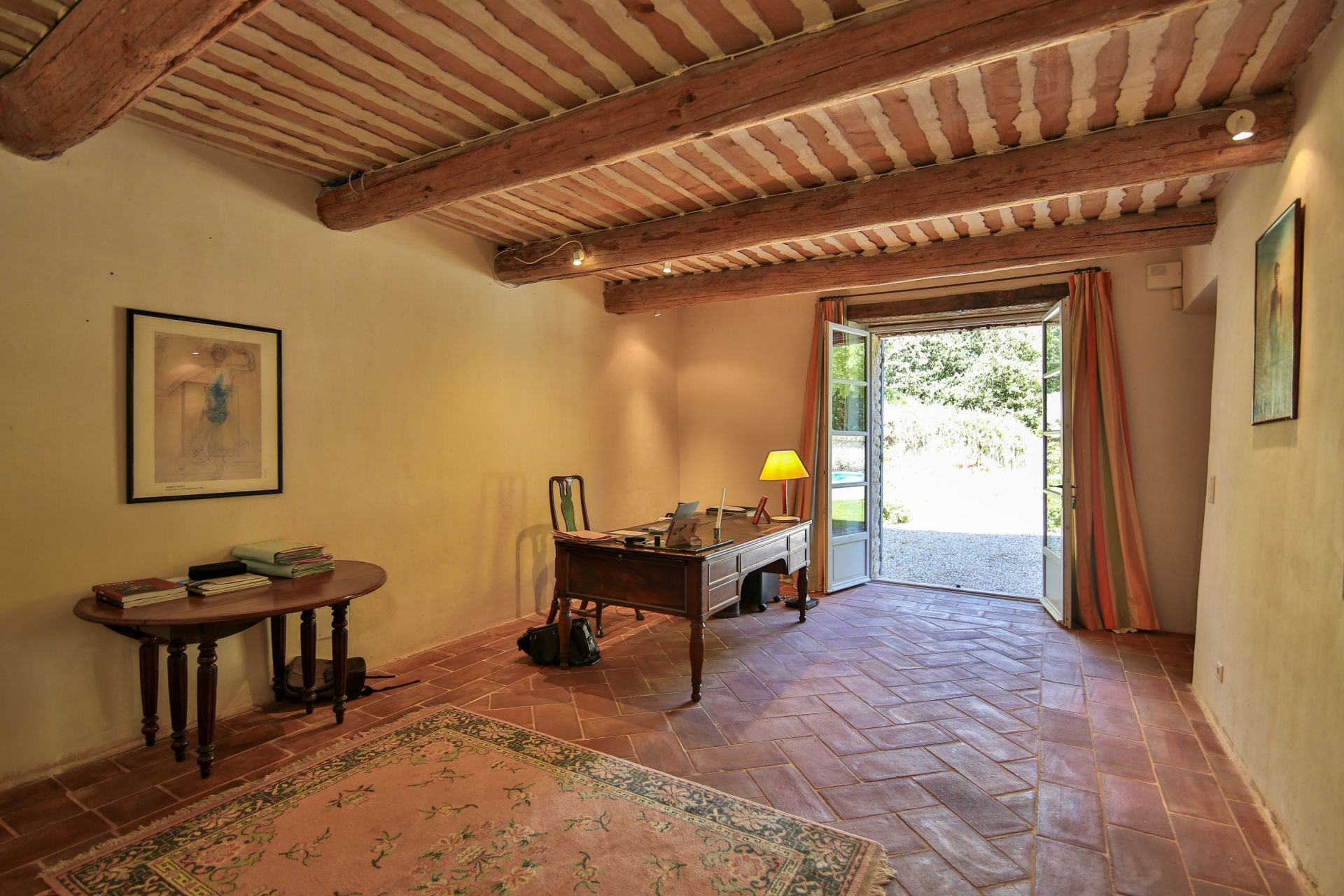 maison 10 Pièces en vente sur MENERBES (84560)