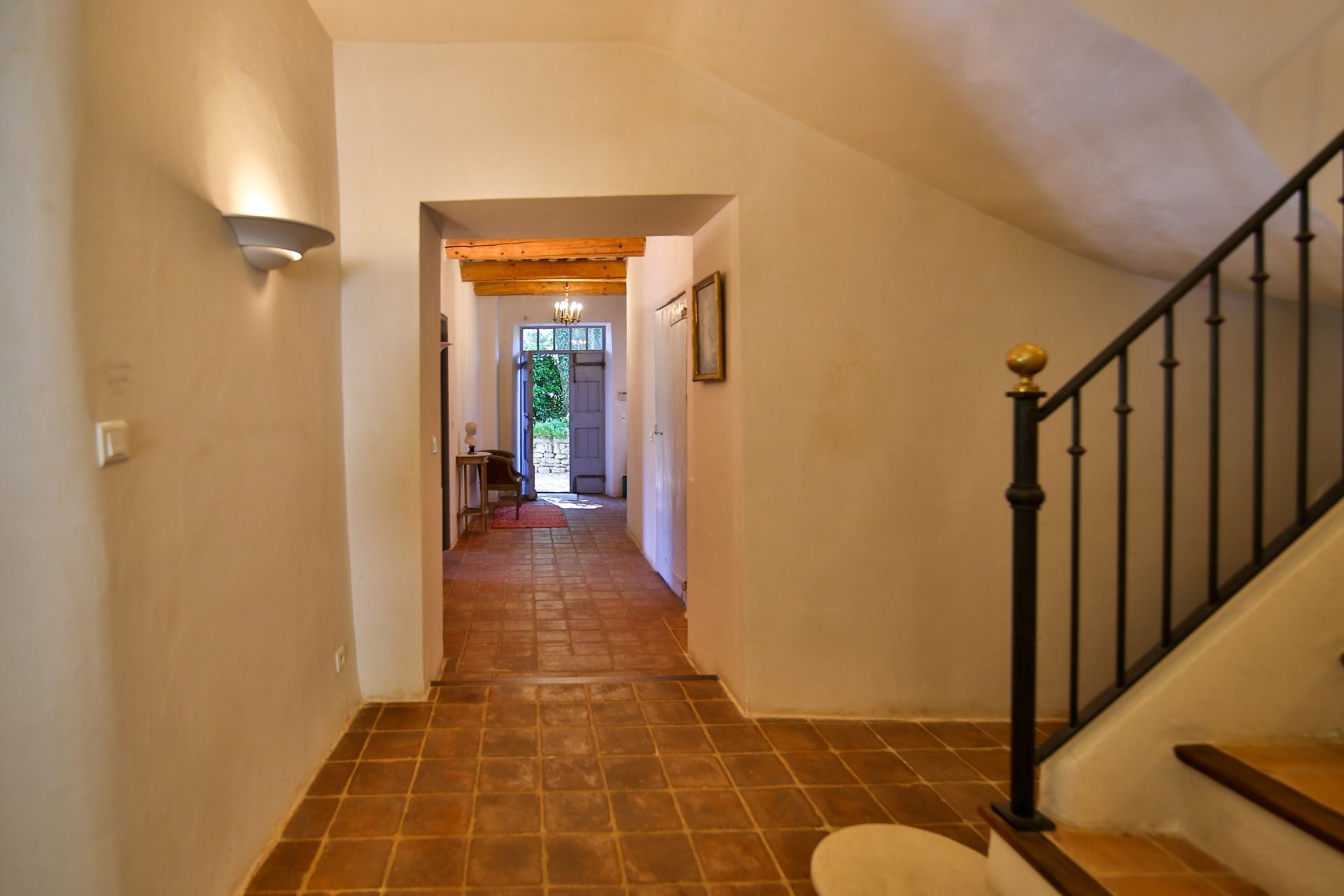 maison 10 Pièces en vente sur MENERBES (84560)