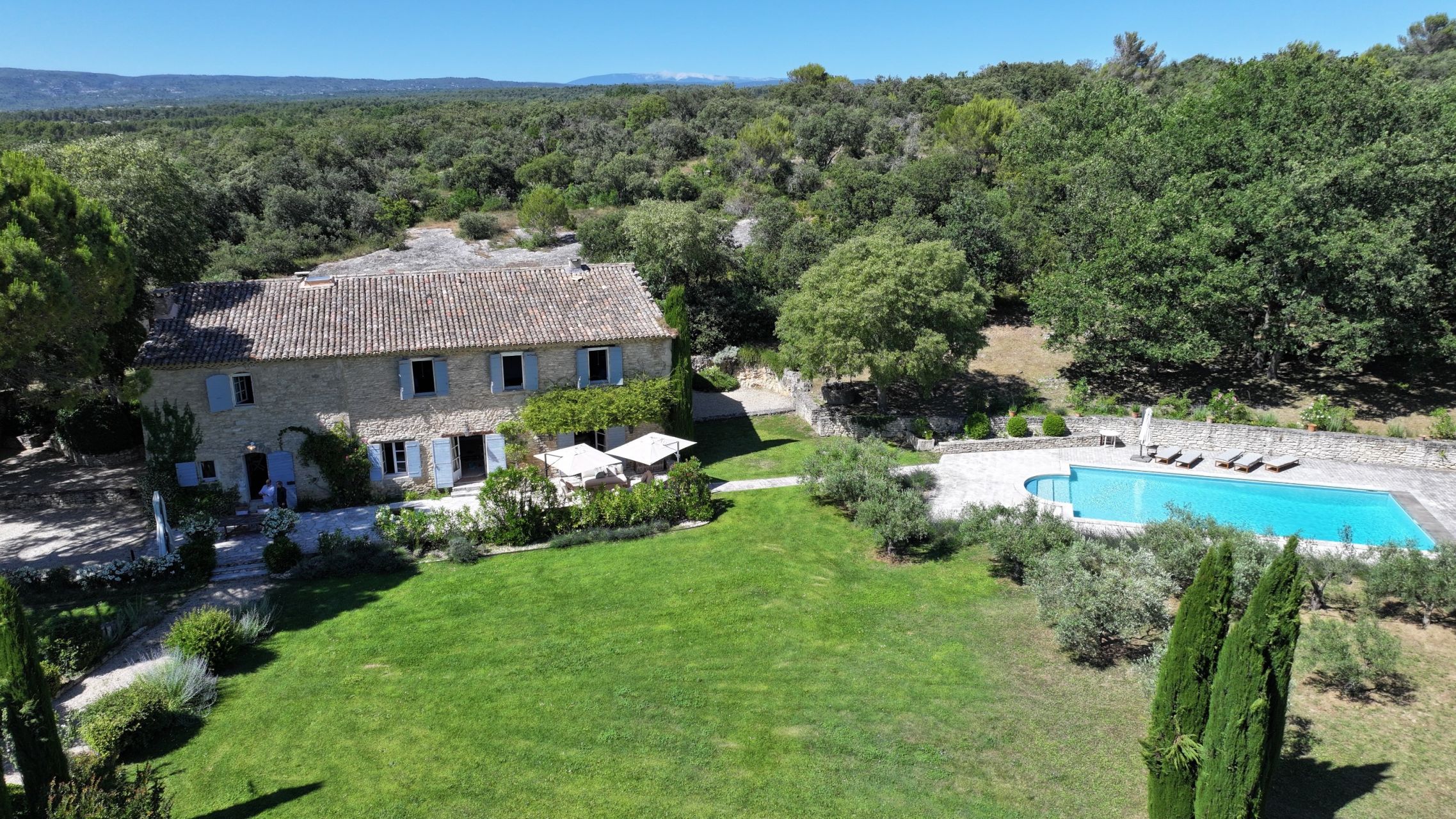 maison 10 Pièces en vente sur MENERBES (84560)