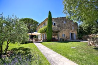 maison 10 Pièces en vente sur MENERBES (84560)
