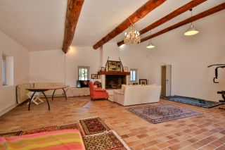 maison 10 Pièces en vente sur MENERBES (84560)