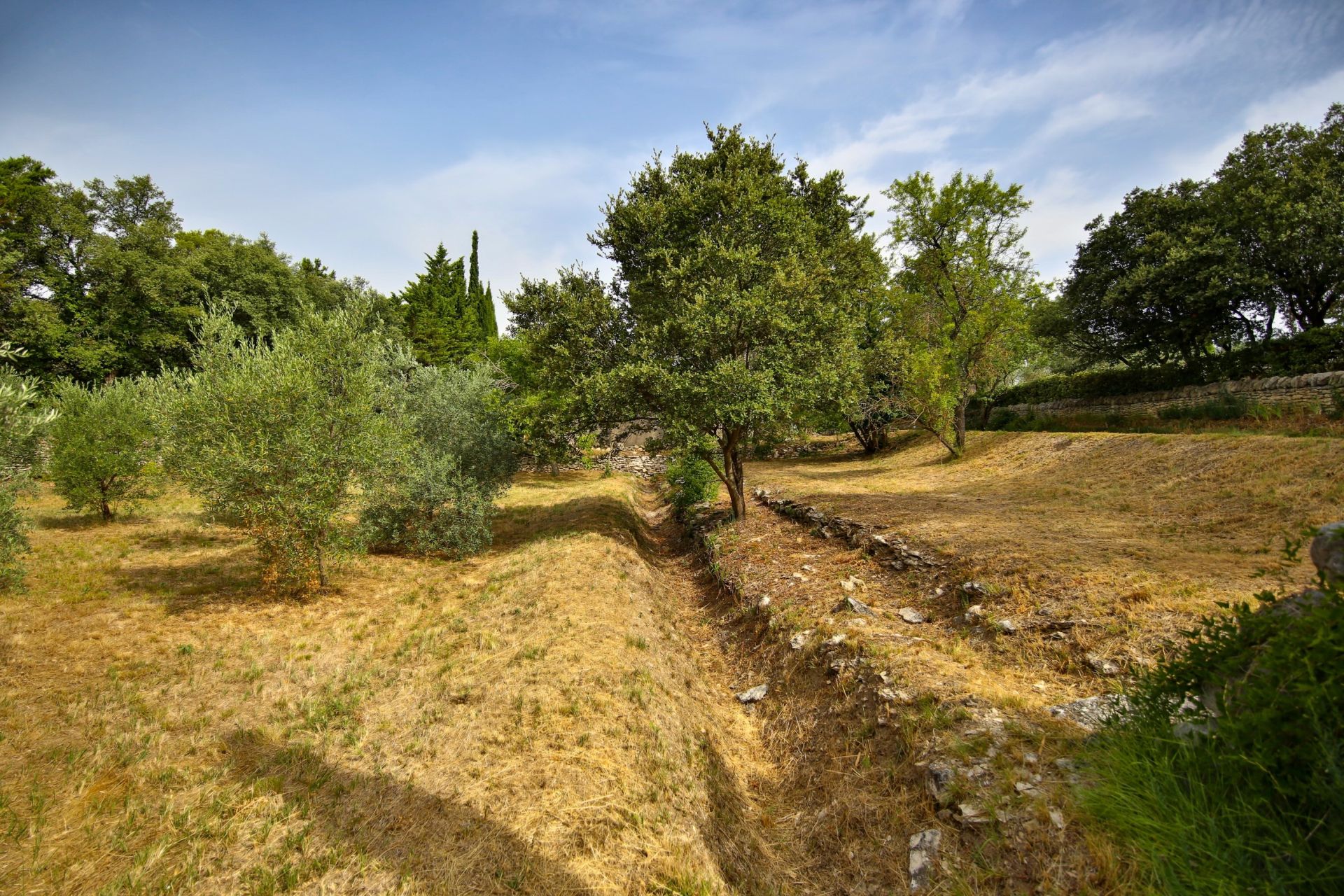 land for sale on GORDES (84220)