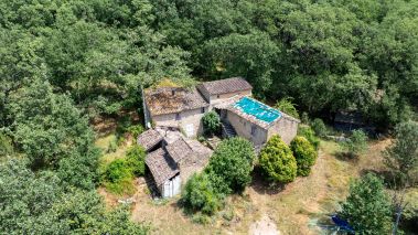 maison 10 Pièces en vente sur OPPEDE (84580)
