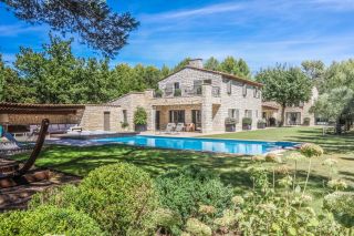 maison 10 Pièces en vente sur ST SATURNIN LES APT (84490)