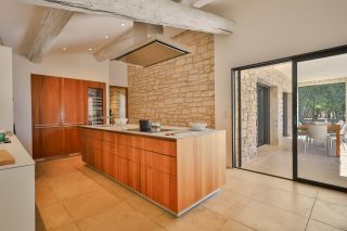 maison 10 Pièces en vente sur ST SATURNIN LES APT (84490)