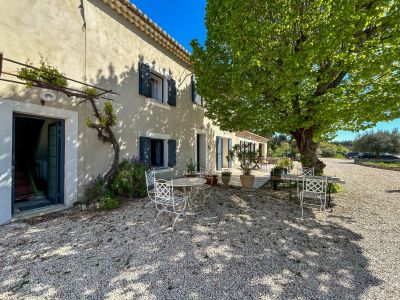 Sale House L'Isle-sur-la-Sorgue 9&nbsp;Rooms 230&nbsp;m²