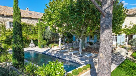 Sale House Lagnes 9&nbsp;Rooms 370&nbsp;m²