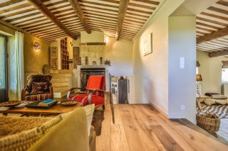 house 6 Rooms for sale on MURS (84220)