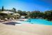 house 10 Rooms for seasonal rent on GOULT (84220)
