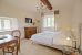 maison traditionnelle 7 Pièces en location saisonnière sur BONNIEUX (84480)