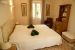 traditional house 7 Rooms for seasonal rent on GORDES (84220)