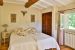 house 15 Rooms for sale on CERESTE (04280)