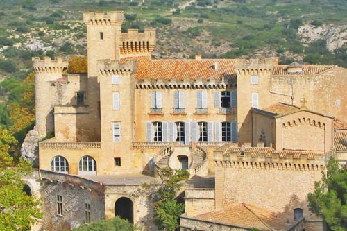 Heritage: Castles cheaper than apartments