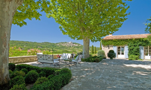 Confiez-nous votre recherche